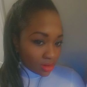 Meet your Posher, Nikki